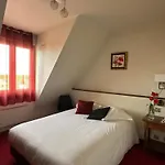 Au Nid De Cigognes 3*