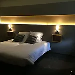 Au Nid De Cigognes Hotel