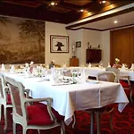 Au Nid De Cigognes Hotel 3*
