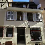 Hotel Au Nid De Cigognes 3*