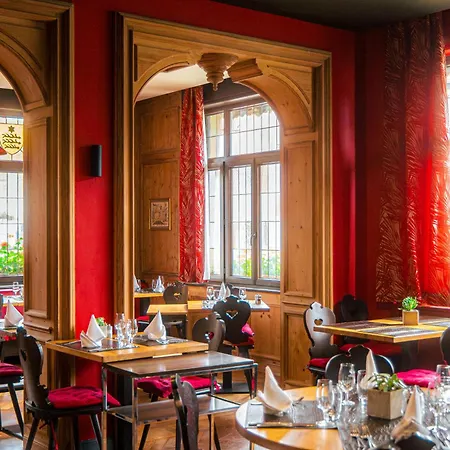 Au Nid De Cigognes ホテル