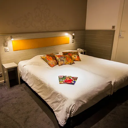 Hotel Au Nid De Cigognes 3*