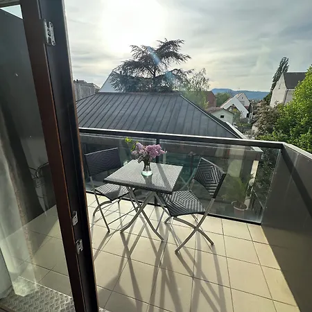 Au Nid De Cigognes 3*