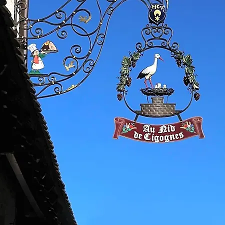Au Nid De Cigognes 3*