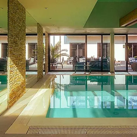 Hotel Au Nid De Cigognes