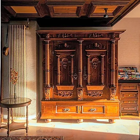 Hotel Au Nid De Cigognes 3*