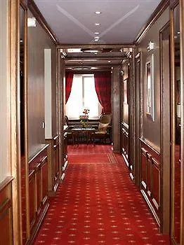 Au Nid De Cigognes Hotel 3*