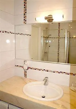 Hotel Au Nid De Cigognes Ostheim
