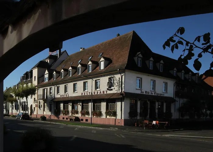 Au Nid De Cigognes Hotel 3*