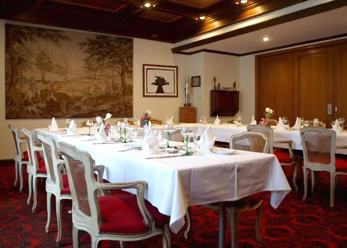 Au Nid De Cigognes Hotel 3*