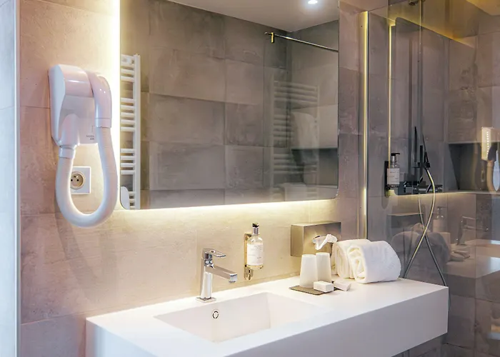 Au Nid De Cigognes Hotel Ostheim